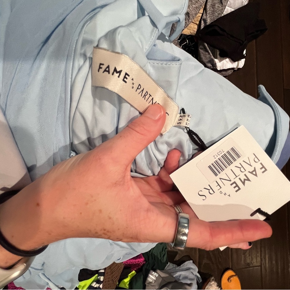 Blue fame and partners v neck and slit - Picture 2 of 5